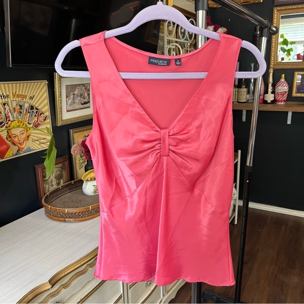 Vintage Pink V-Neck Sleeveless Top
